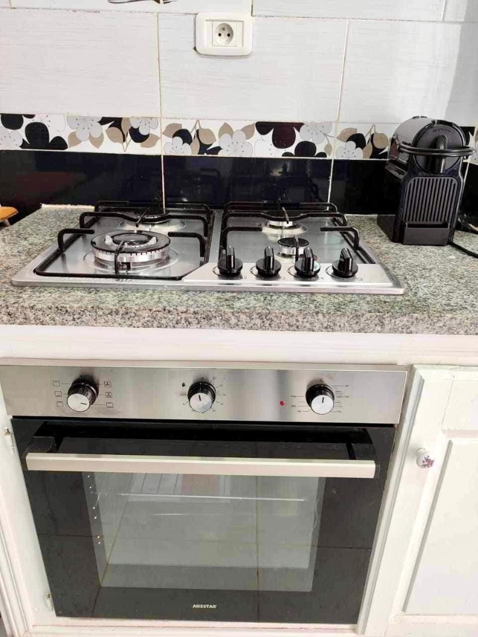 Nice Stay 2 Bedrooms Jardins De Carthage Le Kram Zewnętrze zdjęcie