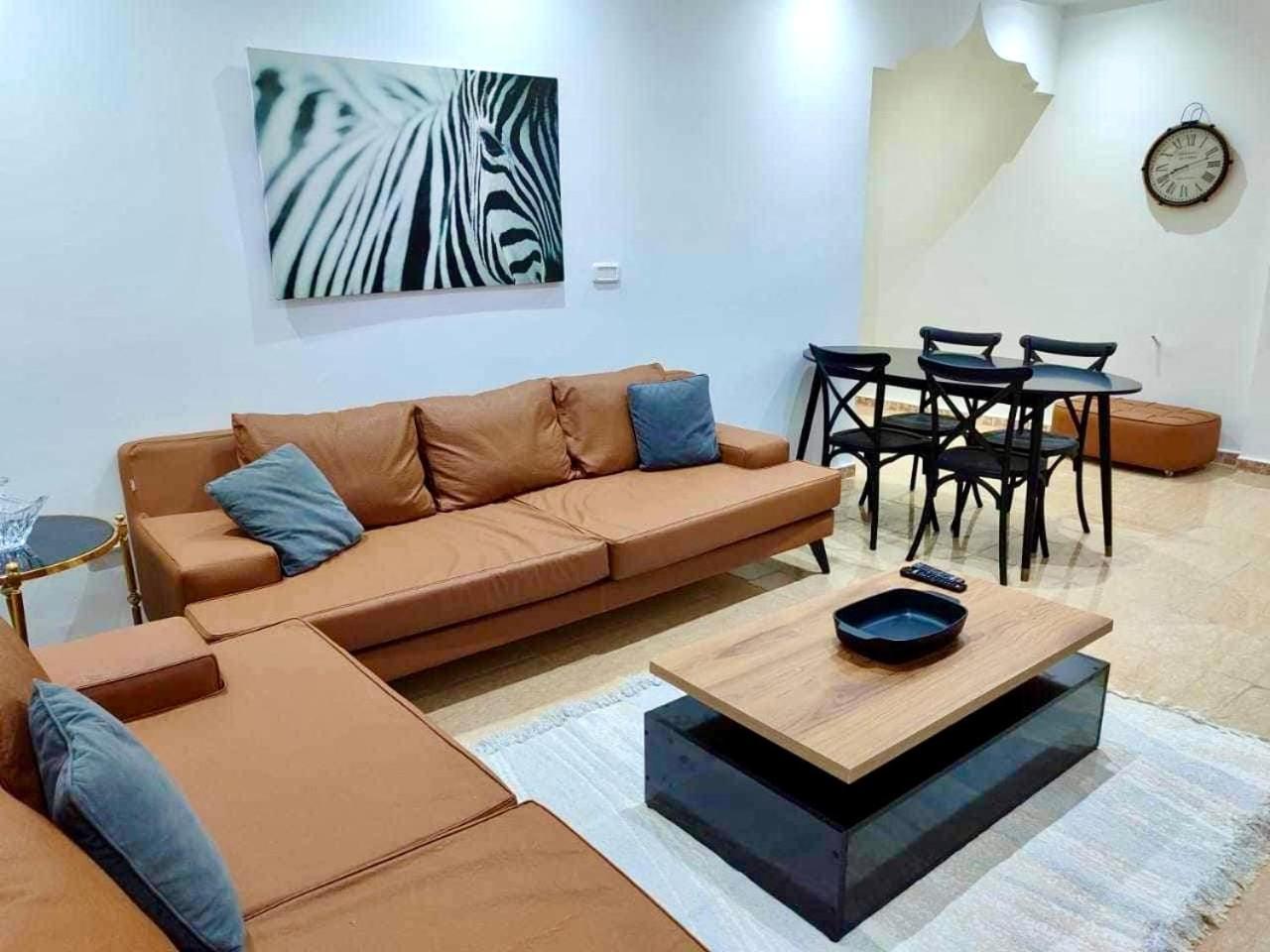 Nice Stay 2 Bedrooms Jardins De Carthage Le Kram Zewnętrze zdjęcie